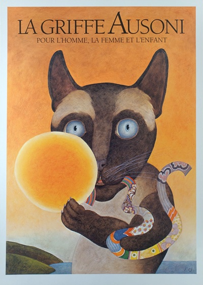 Illustration, Plakat des schweizer Malers und zeichners Etienne Delessert zeigt eine noble Siam-Katze mit einem schal in bunten stoffband im mund und einer gelben scheibe /Kugel (Sonne) in der pfote. es ist ein werbeplakat für die modeboutique la griffe ausoni in lausanne